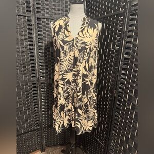 Black and Cream Floral sundress. Bought in Italy. Sz M-XL